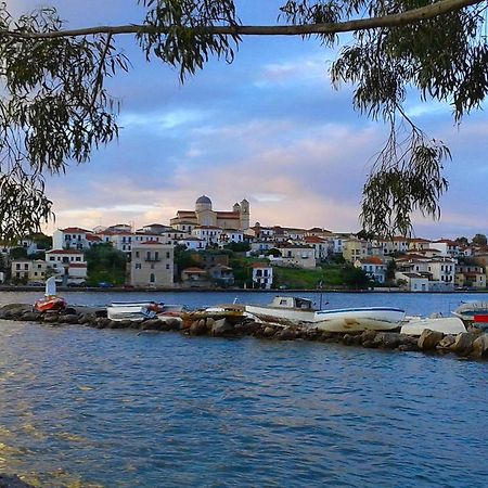 To Spitaki Apartments Galaxídhion Dış mekan fotoğraf