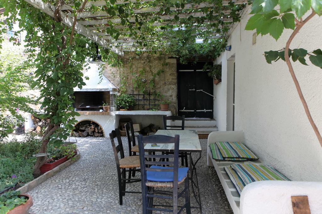 To Spitaki Apartments Galaxídhion Dış mekan fotoğraf