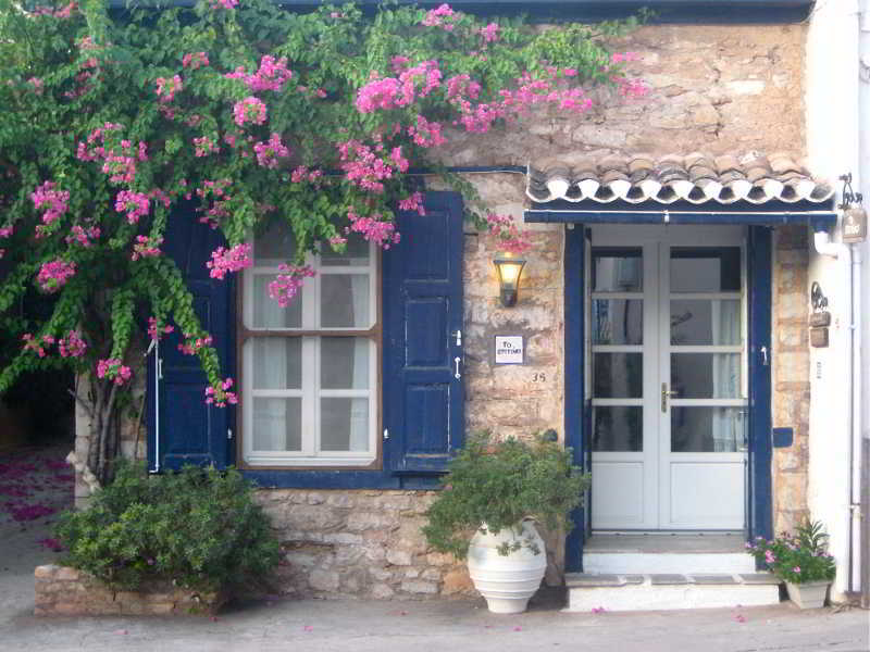 To Spitaki Apartments Galaxídhion Dış mekan fotoğraf