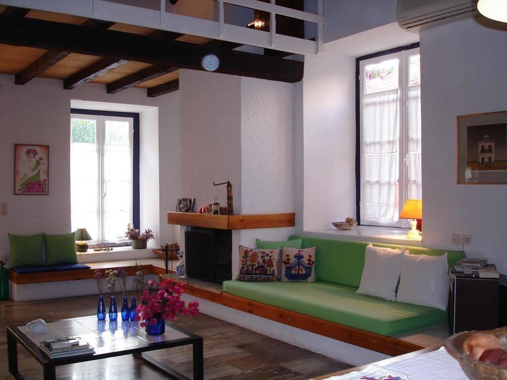 To Spitaki Apartments Galaxídhion Dış mekan fotoğraf